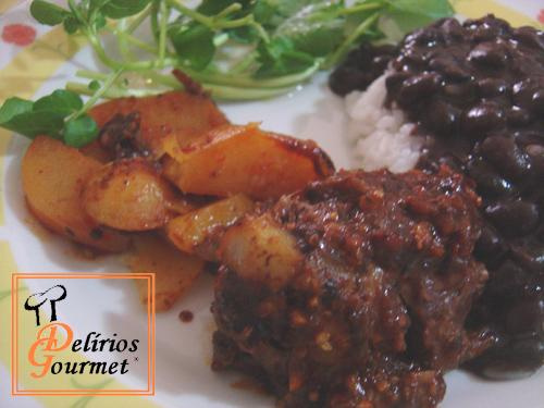 Carne Assada com Batatas