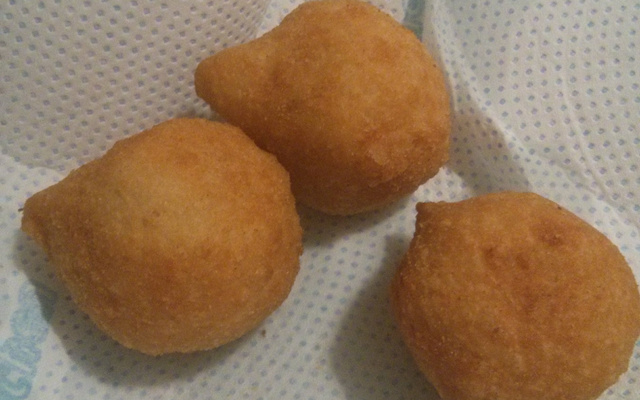 Coxinha de frango rápida e deliciosa