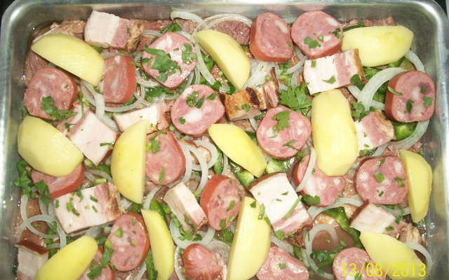 Chuletinha com batatas da Lita