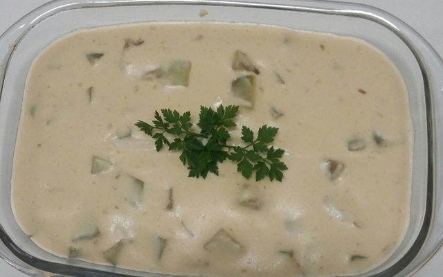 Chuchu ao molho branco