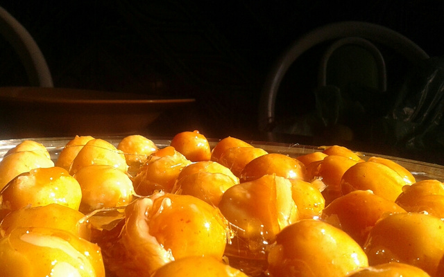 Beijinho de coco caramelizado