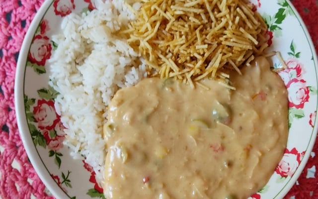 Creme de galinha tradicional