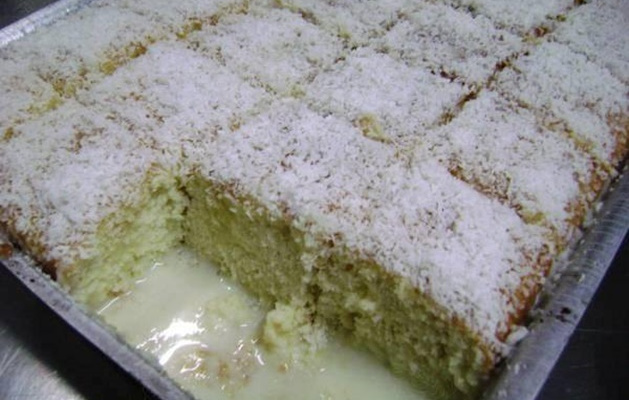 Bolo gelado de liquidificador