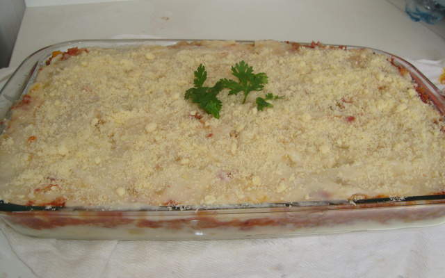 Torta de macaxeira com charque