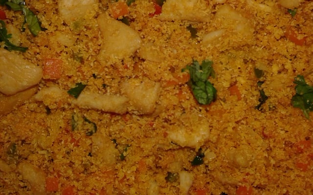 Farofa de peito de frango