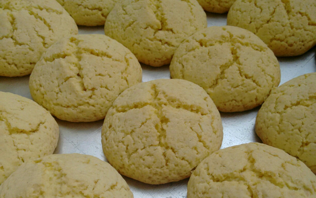 Bolacha de polvilho com coco