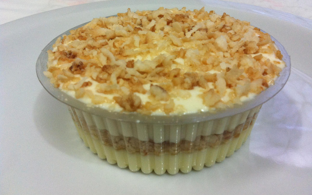 Sobremesa de coco queimado