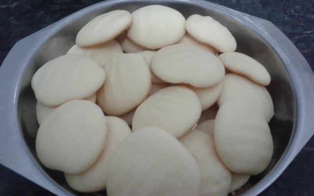 Biscoito de leite moça