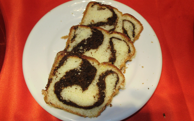 Bolo marmorizado (iogurte e café)