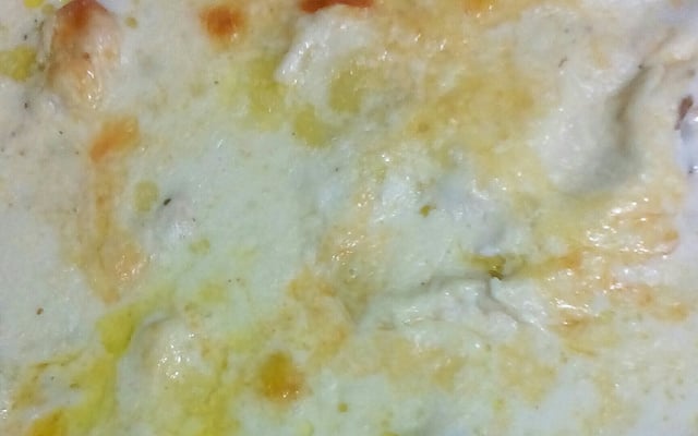 Filé de peito de frango ao forno com molho