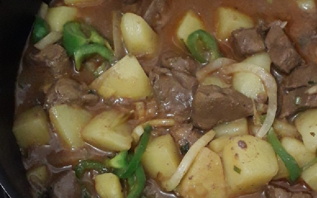 Isca de fígado com batata