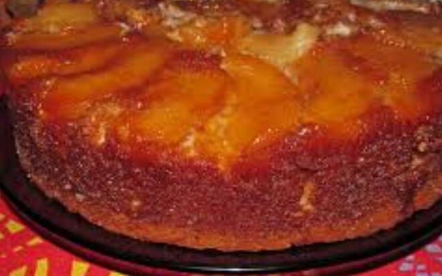 Torta invertida de banana ou maçã