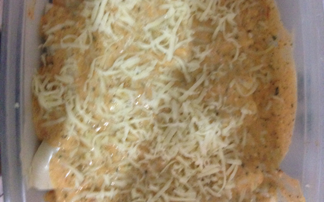 Canelone com patê de anchova - super fácil e rápido