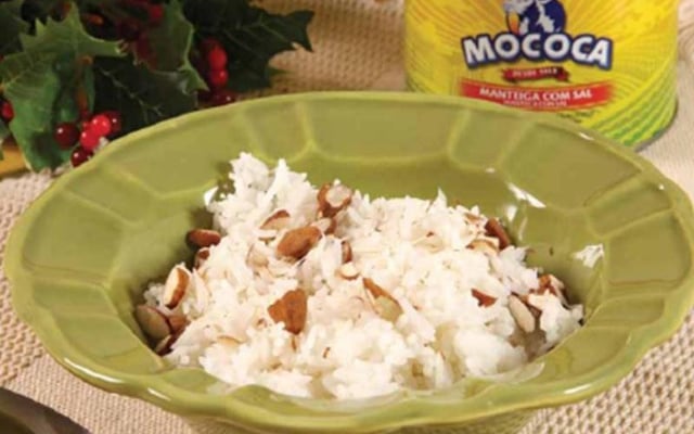 Arroz com Amêndoas e Champagne