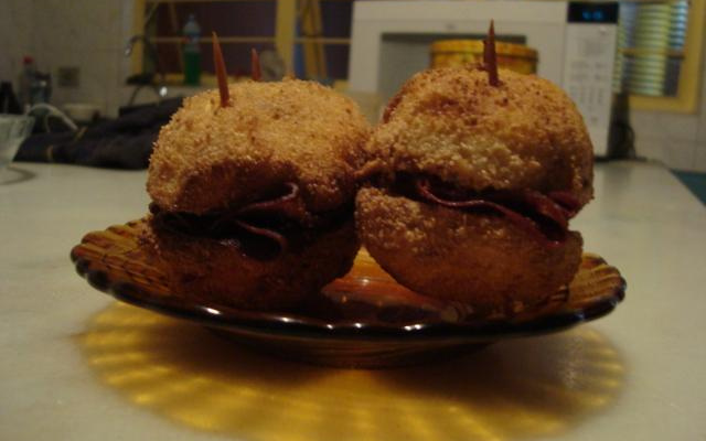 Batata frita com mortadela