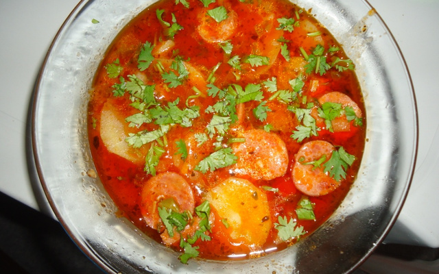 Linguiça calabresa com batata