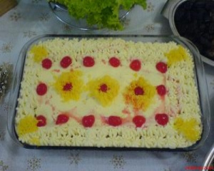 Pavê de chocolate com cerejas