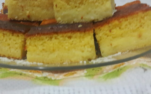 Bolo de fubá cremoso