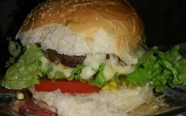 Carne de hambúrguer rústica