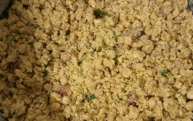 Feijão de corda farofado