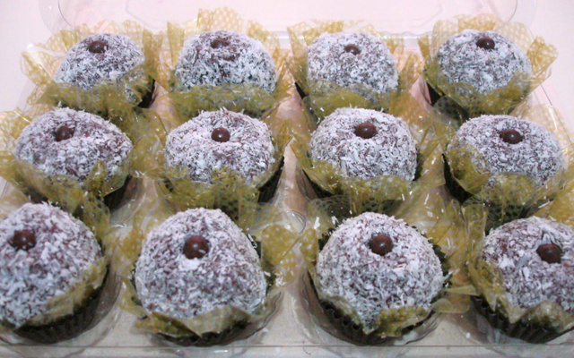 Brigadeirinho de coco