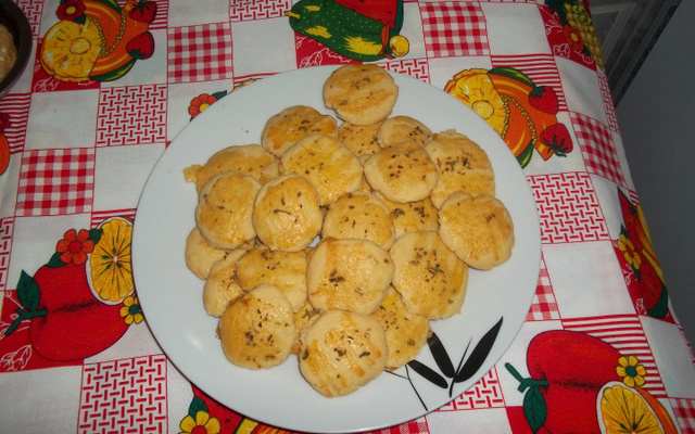 Biscoito amanteigado de queijo