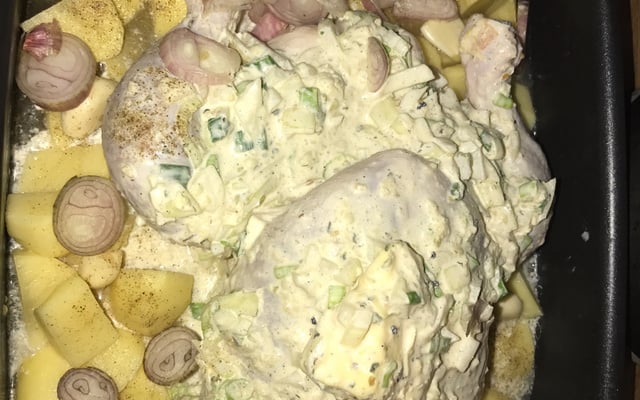 Frango assado na cerveja - chef Vitor Monteiro