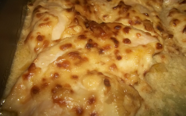 Frango rápido com molho de cebola