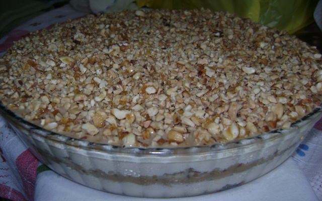 Pavê de castanha com pé-de-moleque