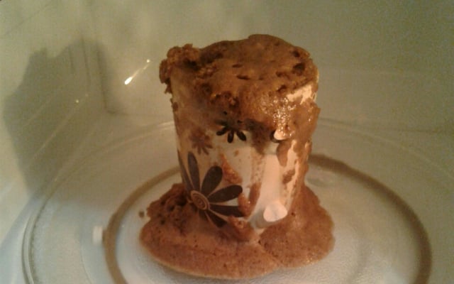 Bolo de caneca sem leite