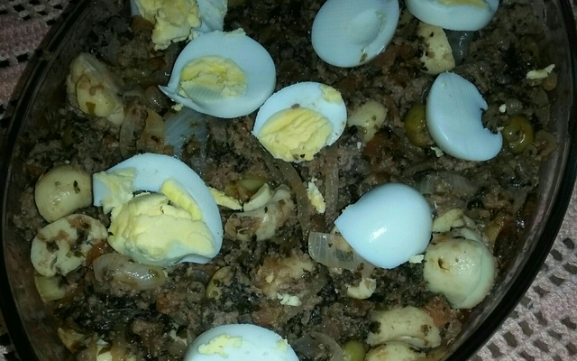 Rigatone de forno com mollho de atum