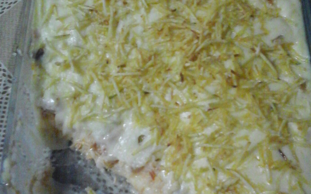 Batata recheada em travessa