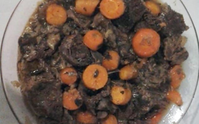 Bisteca na panela de pressão sem água