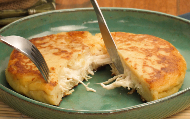 Pão de batata de frigideira fácil