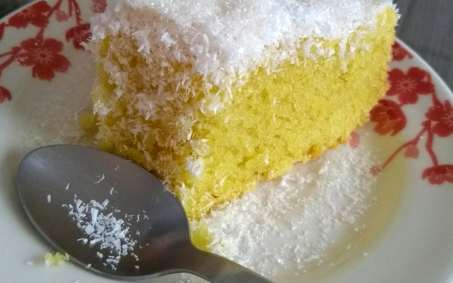 Bolo de laranja inteira