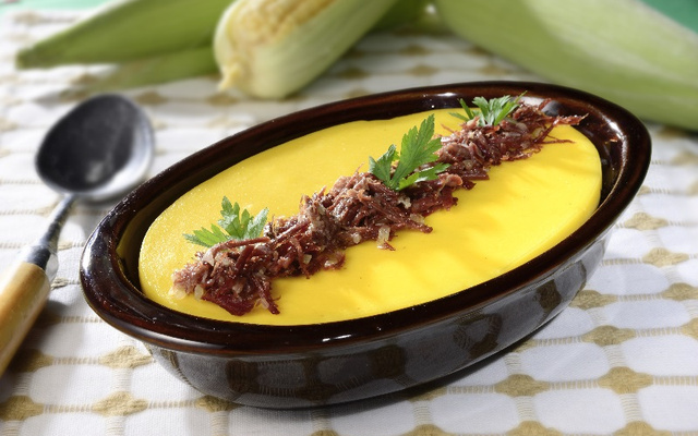 Pamonha cremosa de forno