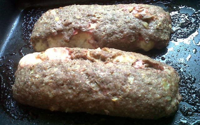 Rocambole de carne moída