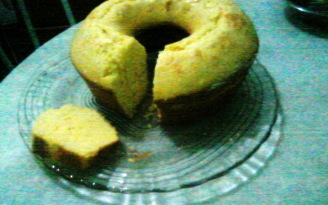 Bolo de fubá com baunilha