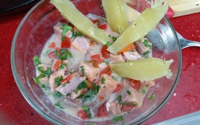 Ceviche de salmão