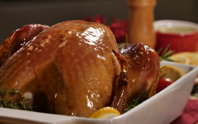 Peru recheado com farofa