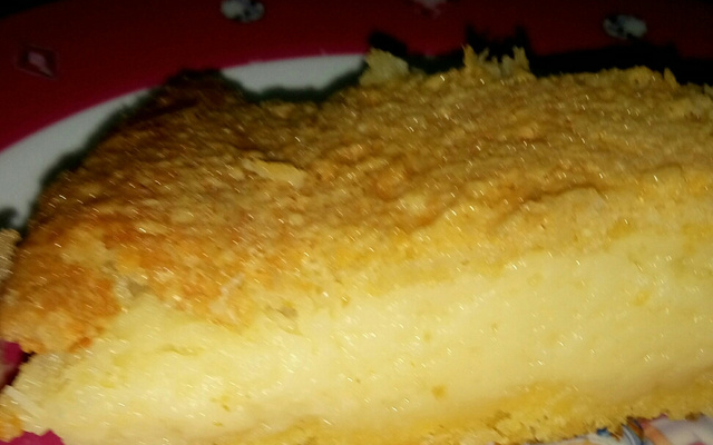 Bolo de fubá cremoso
