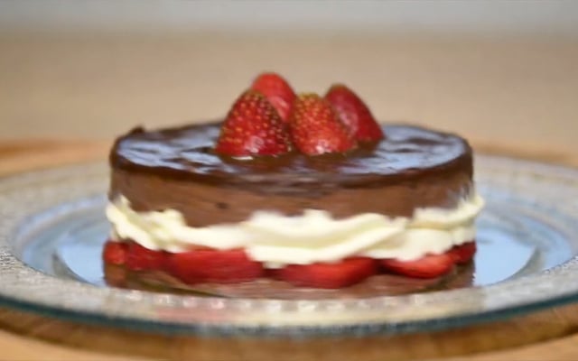 Bombom aberto de morango