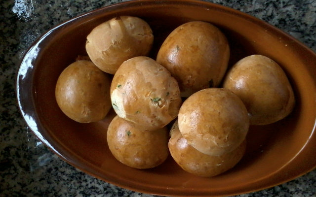 Pão caseiro com fermento em pó da Denise