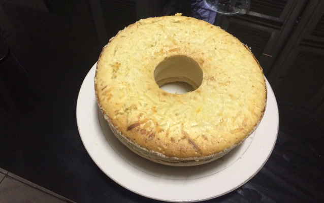 Bolo mole pega marido da Lucy