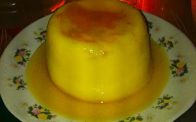 Pudim de caneca no micro-ondas