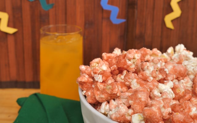 Pipoca doce colorida