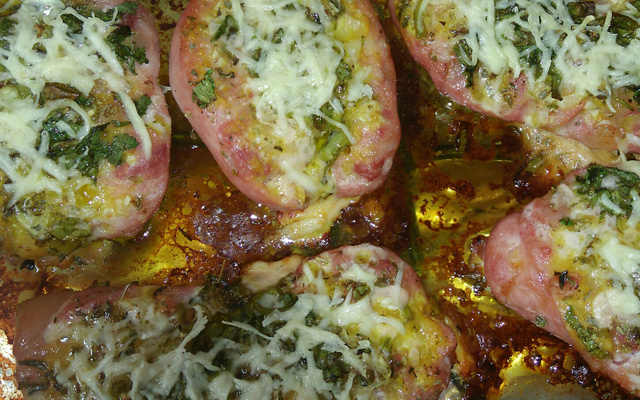 Linguiça temperada no forno