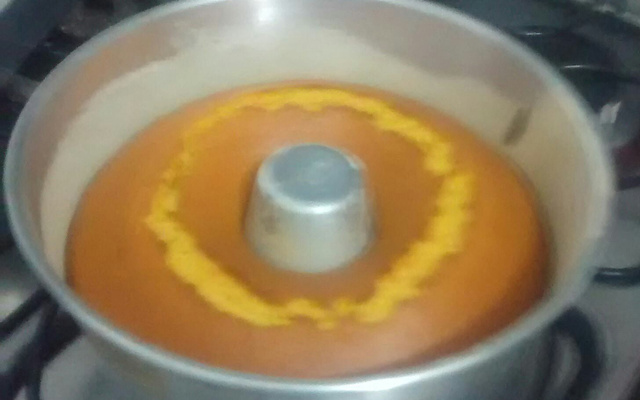 Bolo de cenoura sem ovos e com leite de soja