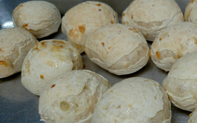 Pão de queijo fácil, rápido e prático