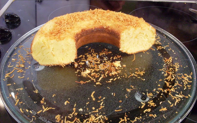 Bolo de fubá cremoso